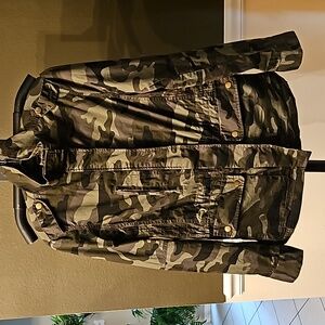 Love Tree Camo Pattern Cute Women's Outdoor Jacket sz M